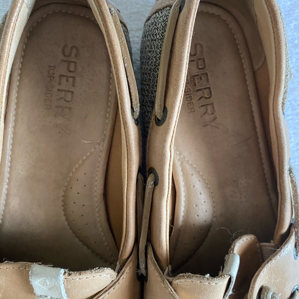 Sperry Shoes - Picture 4 of 9